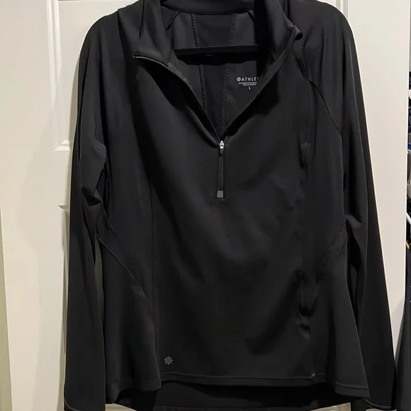 Athleta womens pullover. Never worn - Picture 1 of 3
